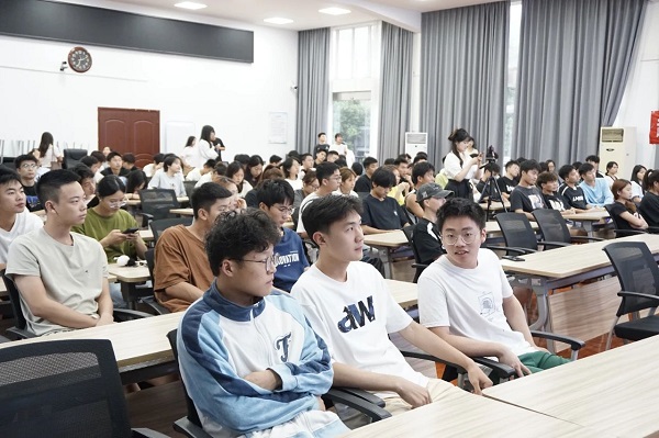 就業指導+精準送崗，瑞方人力多舉措助力高校畢業生穩就業 第3張