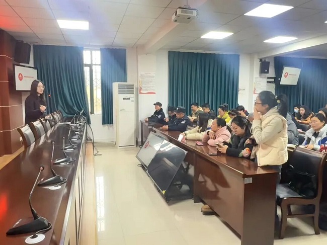 以訓賦能強本領 專業服務促提升！瑞方人力聯合華興街道開展專職網格員、綜治隊員培訓活動 第3張